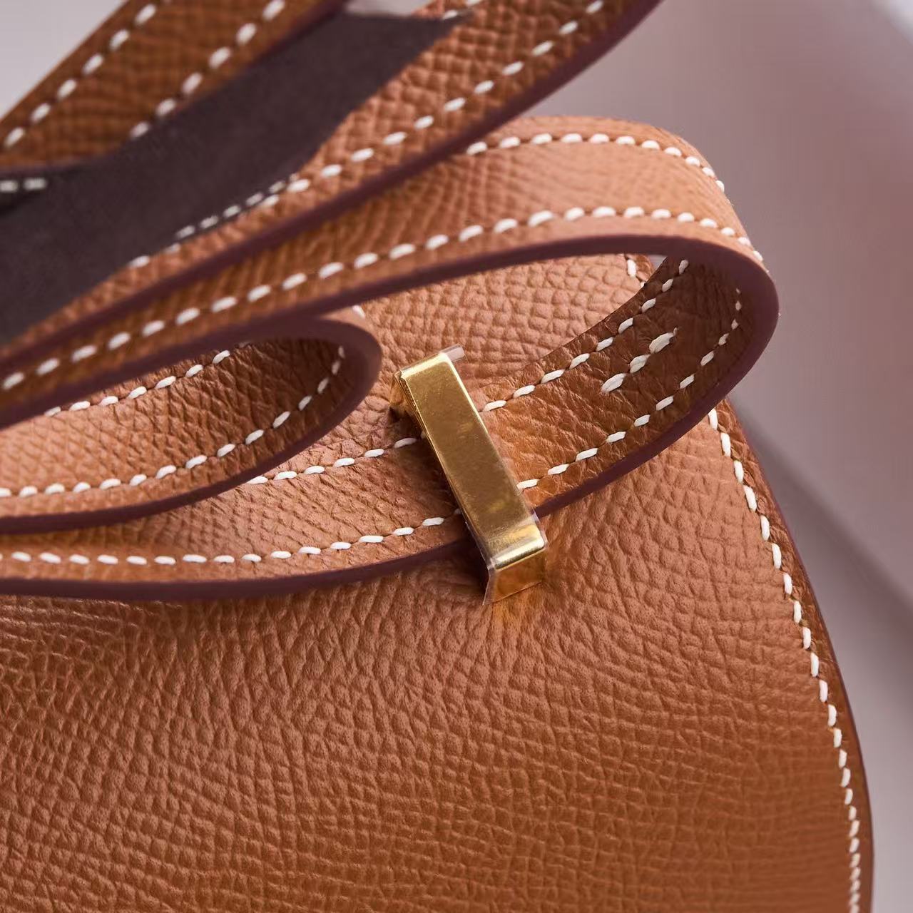 Hermes Gold Constance 19cm Epsom Gold Hardware