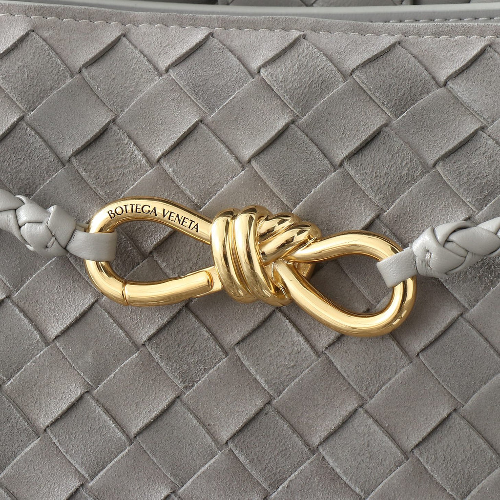 Bottega Veneta Cream Intrecciato Woven Leather Tote Bag