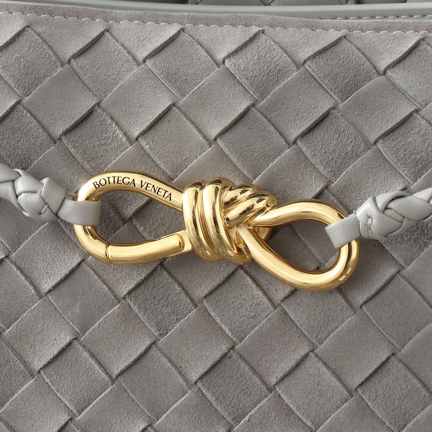 Bottega Veneta Cream Intrecciato Woven Leather Tote Bag