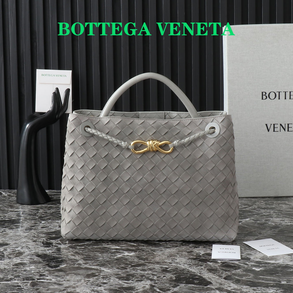 Bottega Veneta Cream Intrecciato Woven Leather Tote Bag