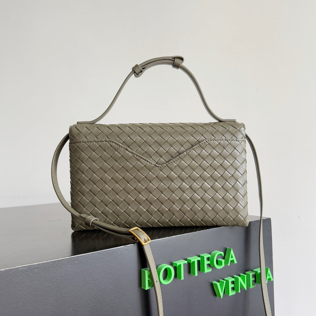 Bottega Veneta Olive Green Intrecciato Woven Leather Shoulder Bag