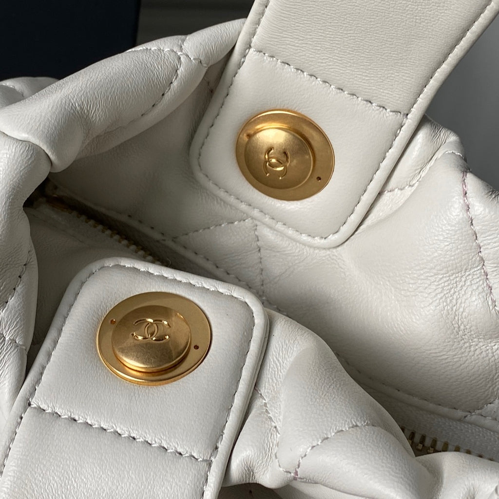 Chanel White Quilted Gathered Tote Bag