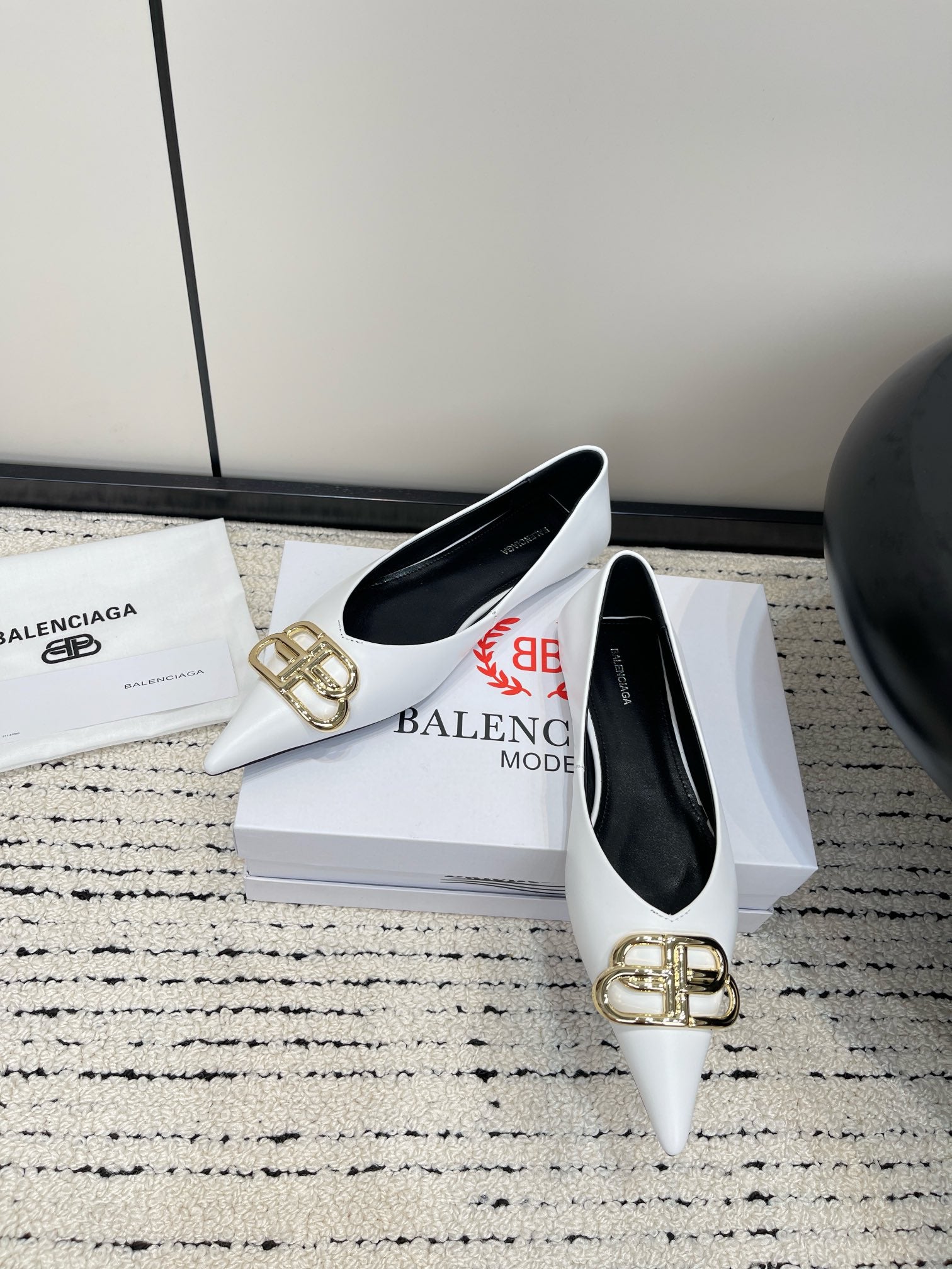Balenciaga BB Logo White Leather Pumps
