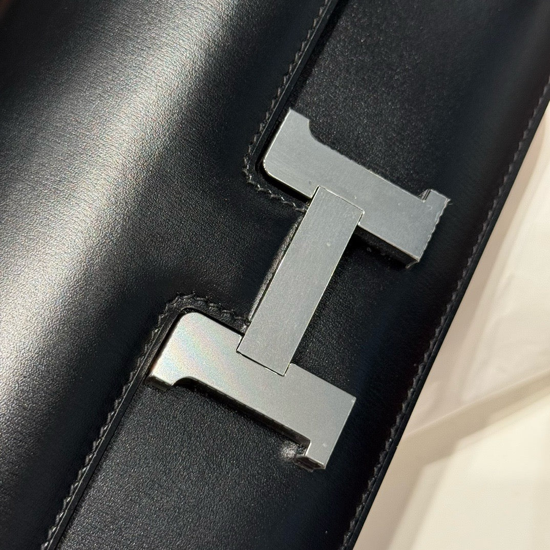 Hermès Constance Elan handbag in Black Box Leather with Palladium Hardware