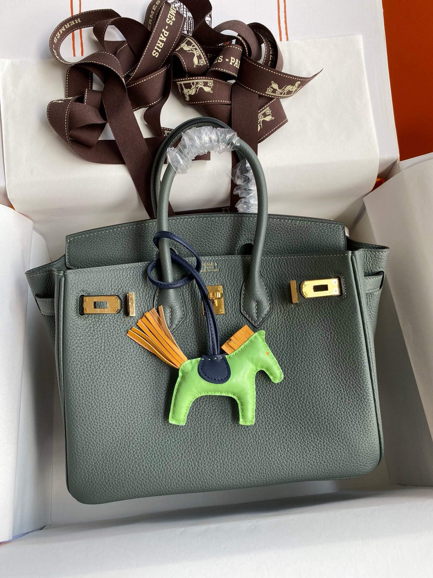 Hermès Vert Amond Birkin 25 cm Togo Gold Hardware