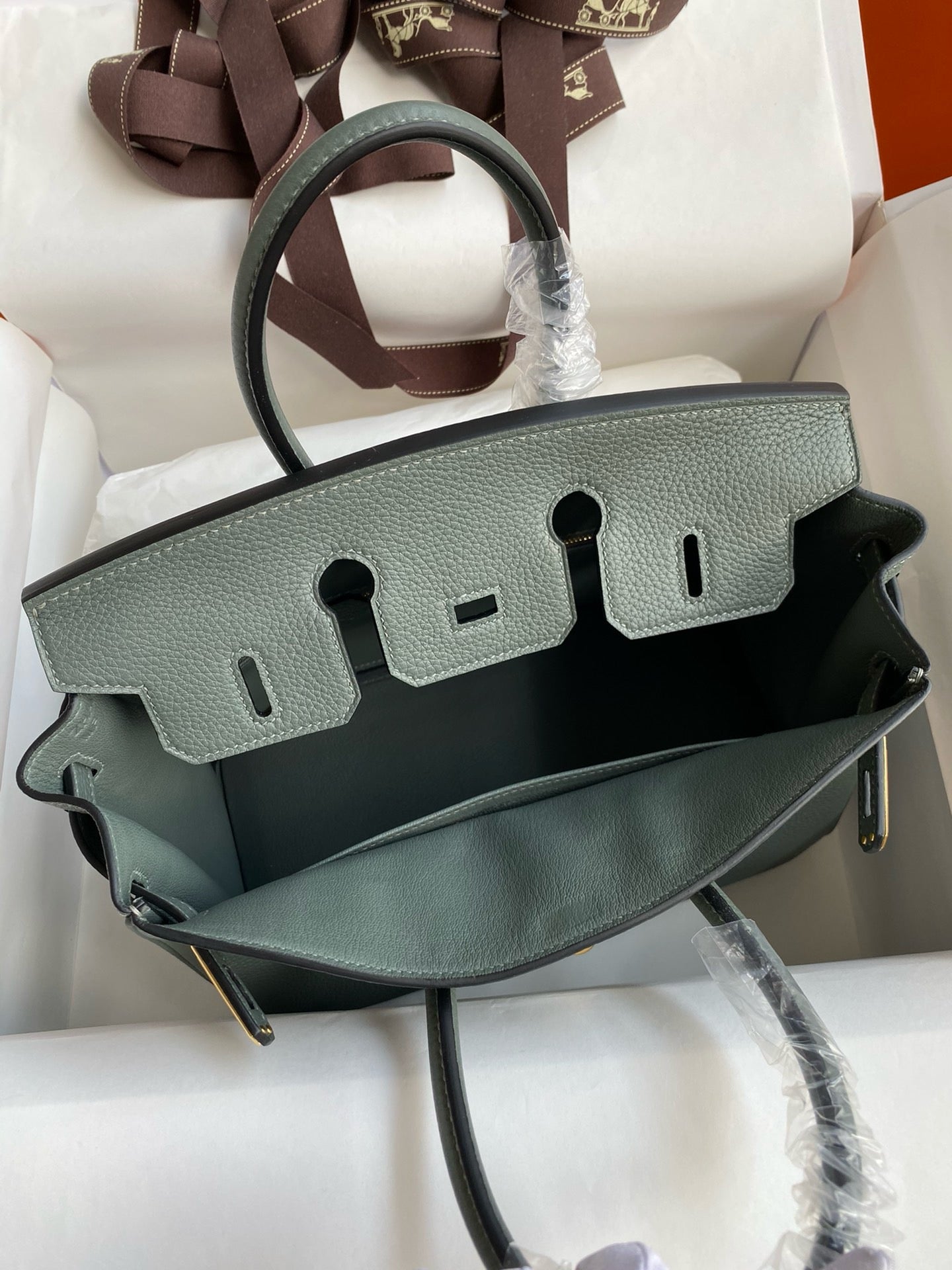 Hermès Vert Amond Birkin 25 cm Togo Gold Hardware