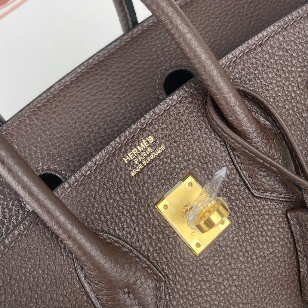 Hermès Chocolate Kelly 25 Togo Gold Hardware