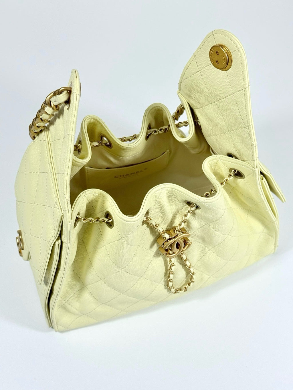 Chanel Spring-Summer 2025 Chanel 25 Small Handbag Light Yellow