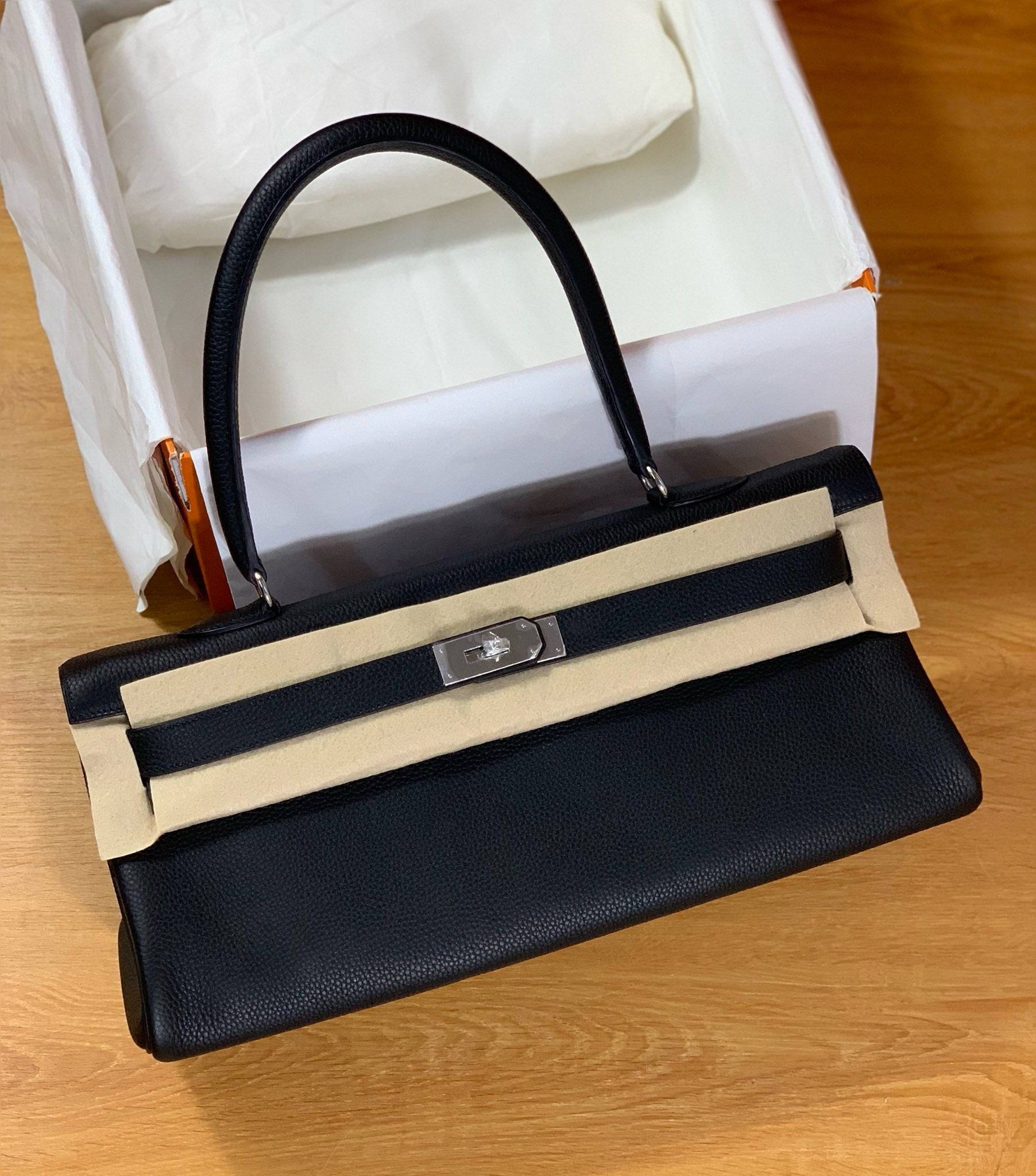 HERMÈS Shoulder Kelly Black