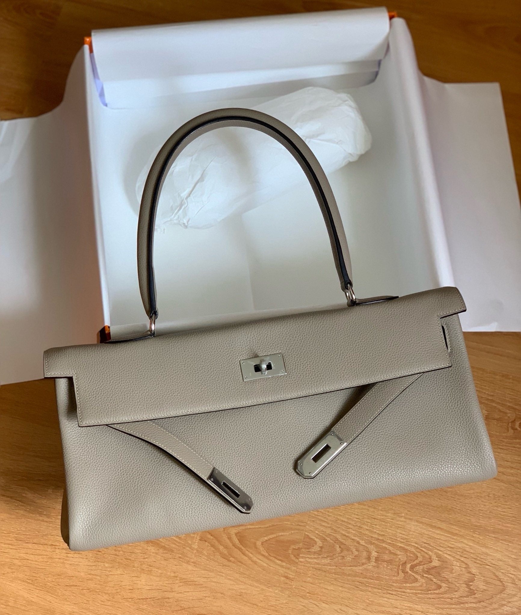 HERMÈS Shoulder Kelly Trench