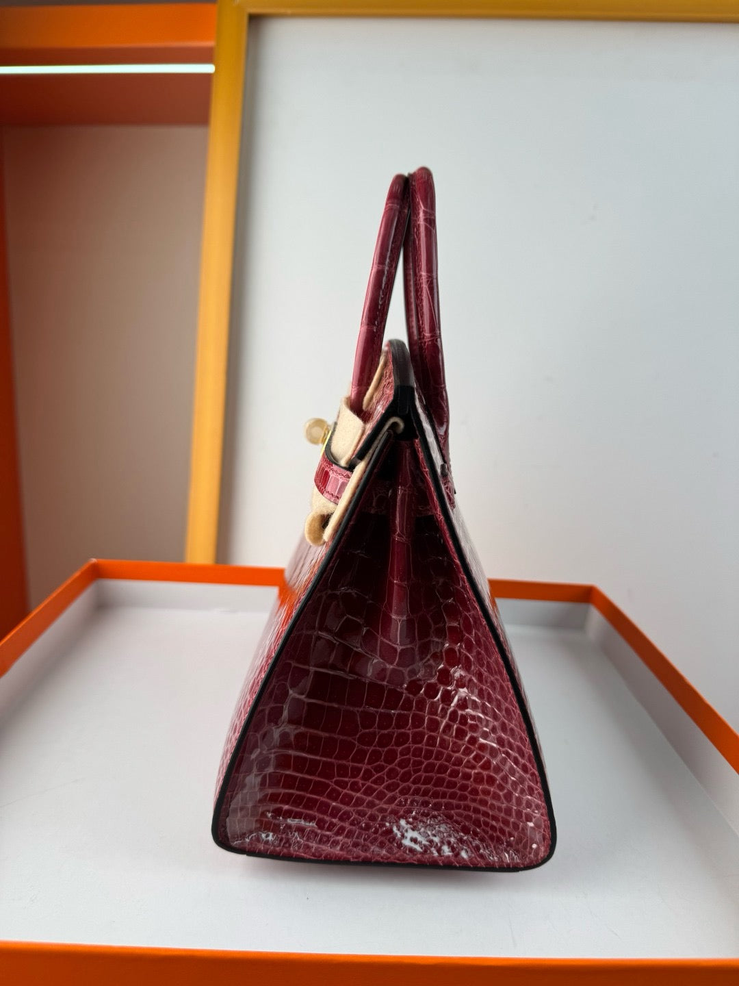 Hermès Sellier Birkin 25 Bordeaux Shiny Crocodile Niloticus Gold Hardware