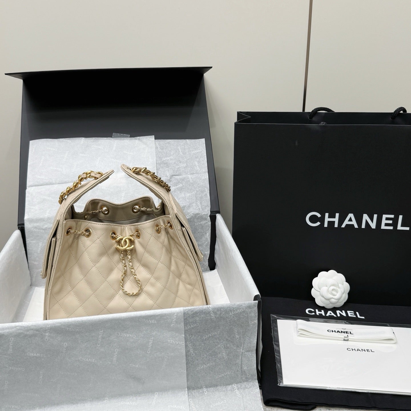 Chanel Spring-Summer 2025 Beige Medium Drawstring Handbag