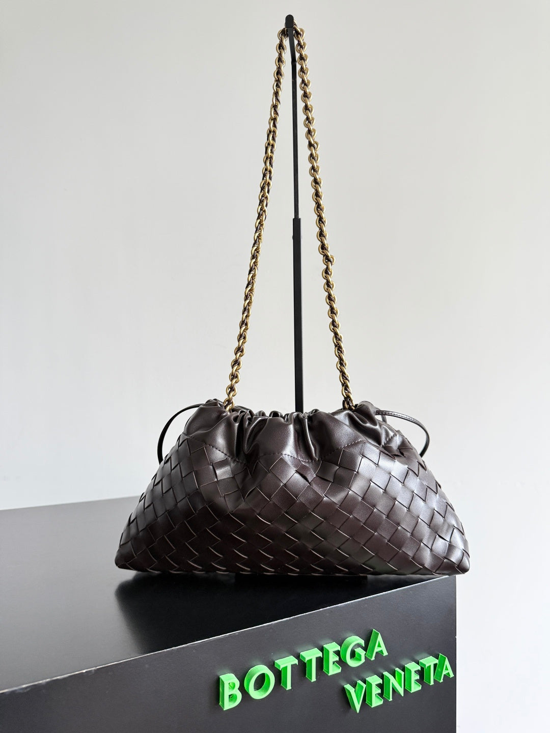 Bottega Veneta Intrecciato Drawstring Pouch - Dark Brown