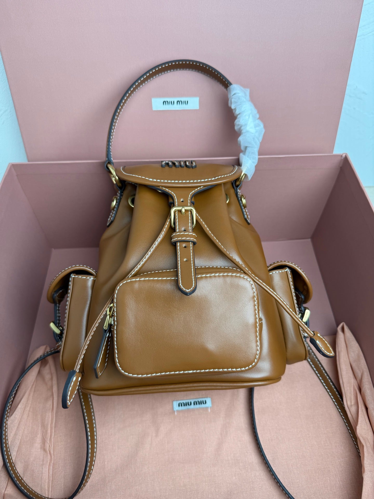 Miu Miu Smooth Leather Bucket Bag - Camel
