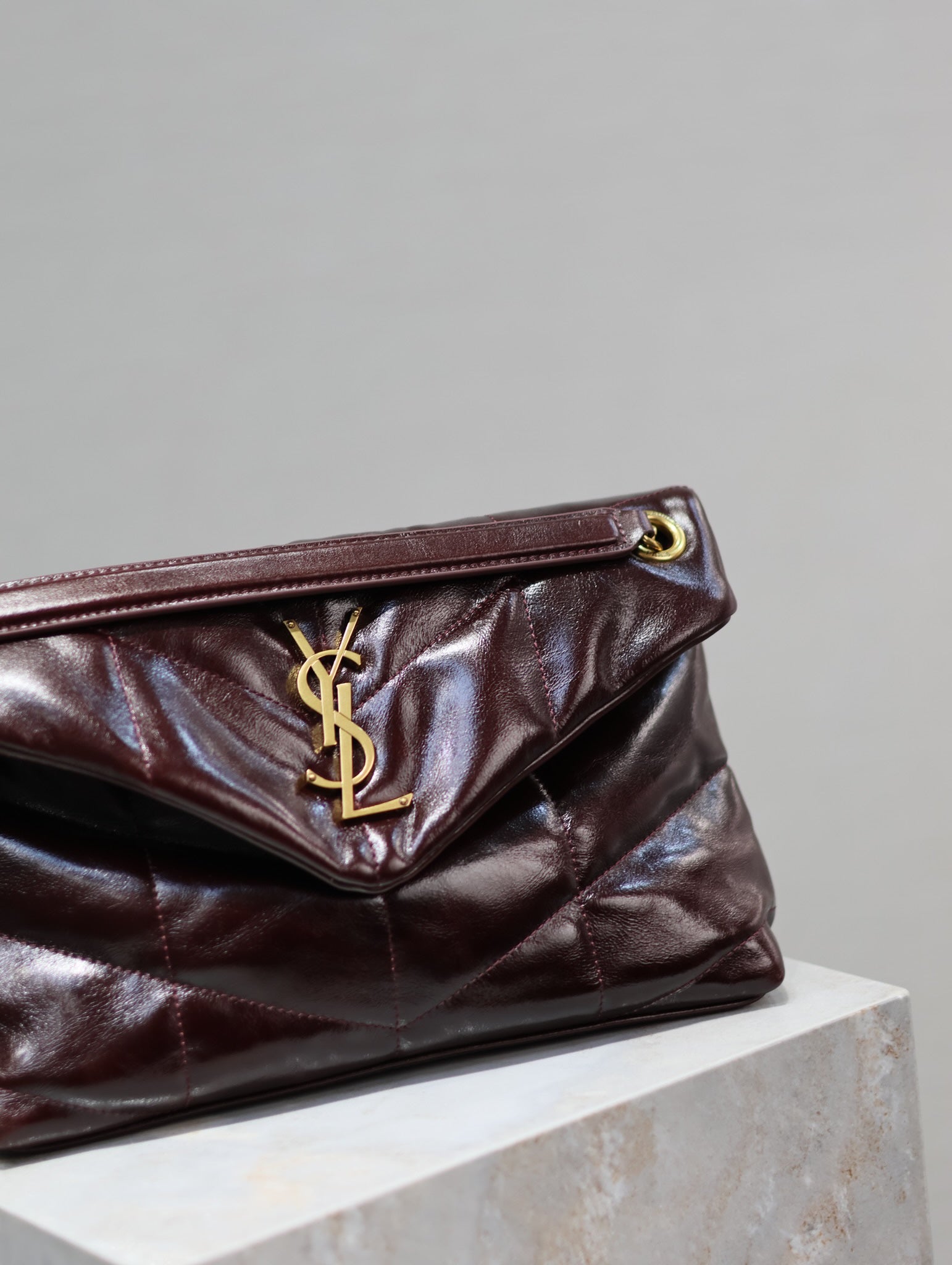 Saint Laurent Loulou Puffer Bag - Burgundy