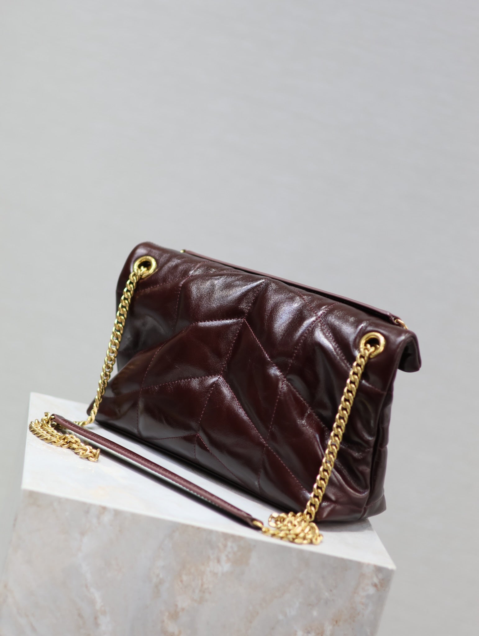 Saint Laurent Loulou Puffer Bag - Burgundy