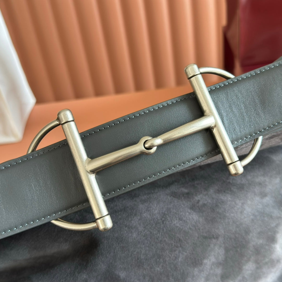 Gucci GG Embossed Suede Hobo Bag - Grey