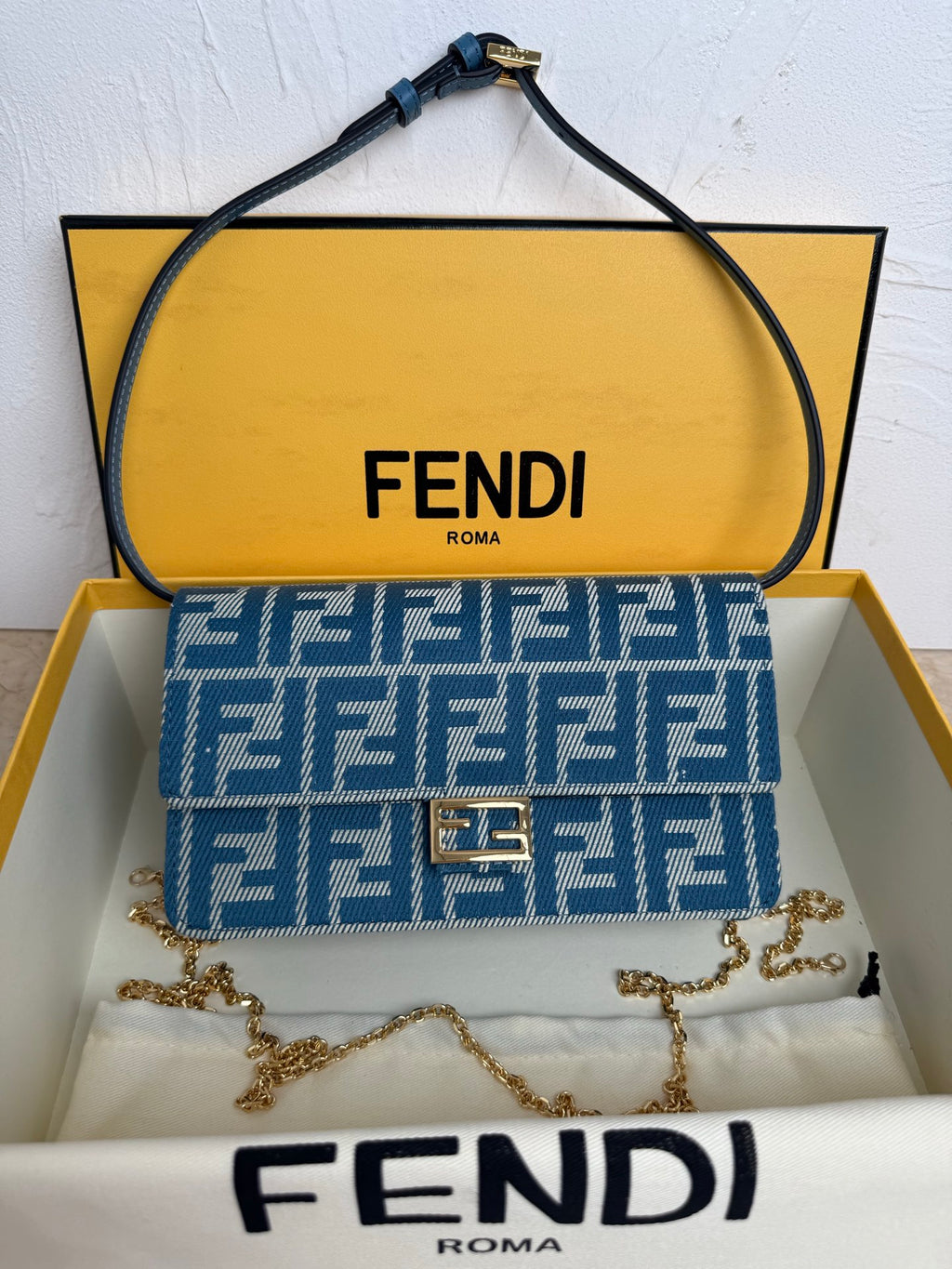 Fendi Baguette FF Denim Wallet on Chain - Blue