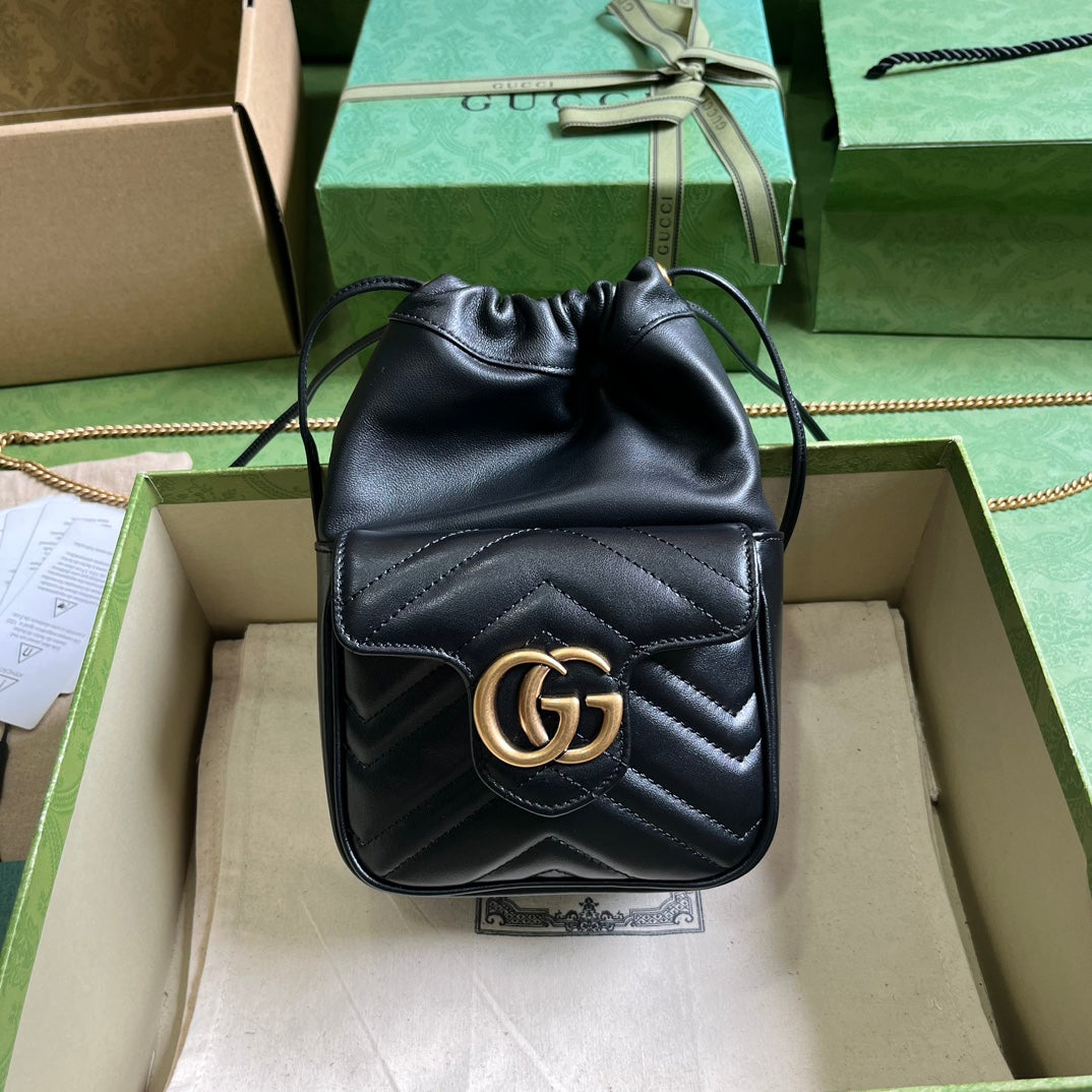 Gucci GG Marmont Matelassé Bucket Bag - Black Leather