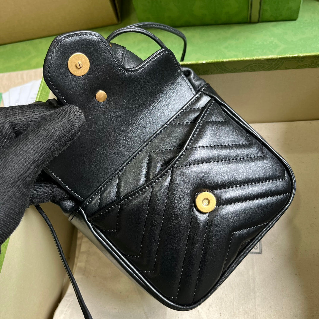 Gucci GG Marmont Matelassé Bucket Bag - Black Leather