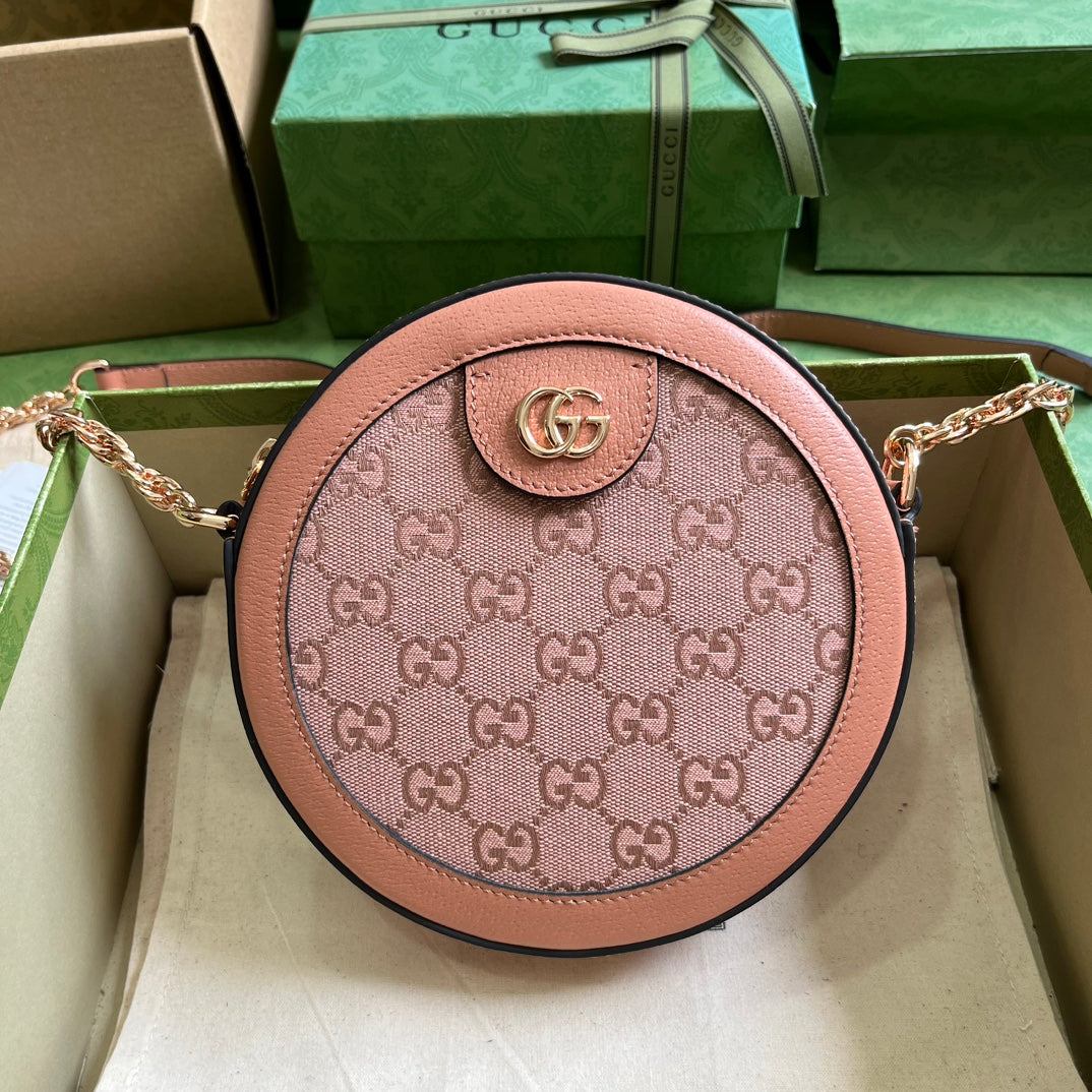 Gucci GG Supreme Round Crossbody Bag - Pink