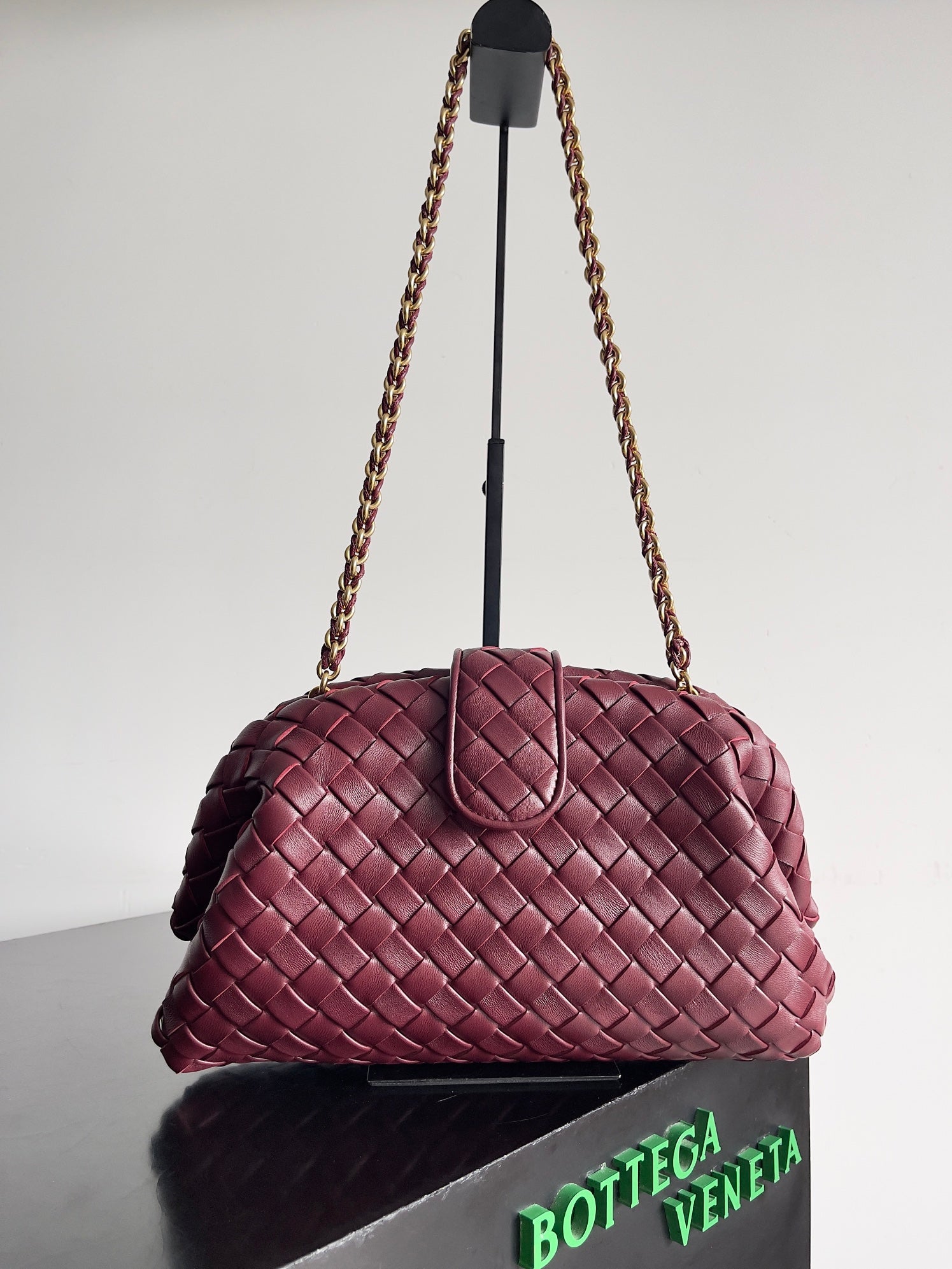 Bottega Veneta Chain Pouch - Mauve