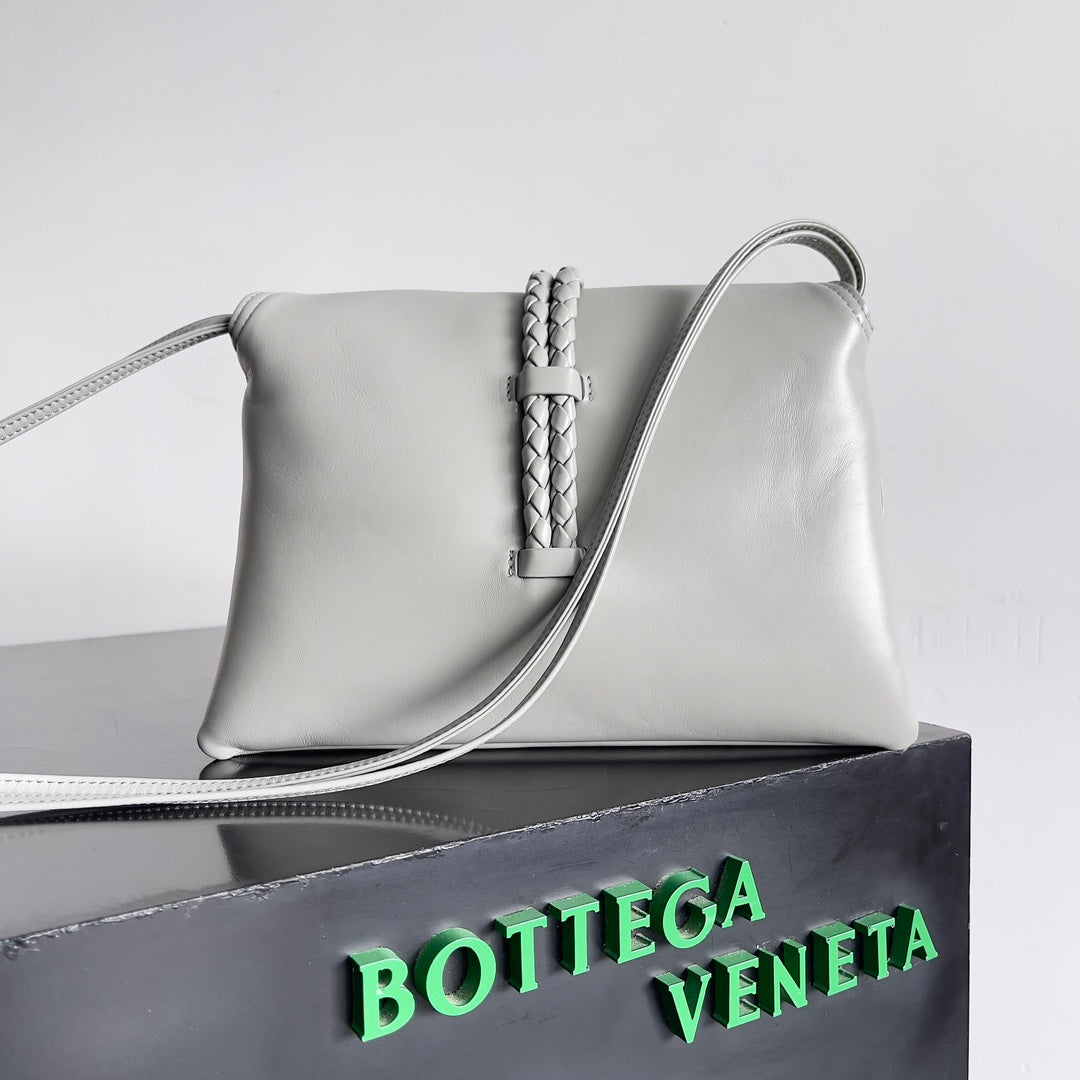 Bottega Veneta Intrecciato Crossbody Bag - Light Grey