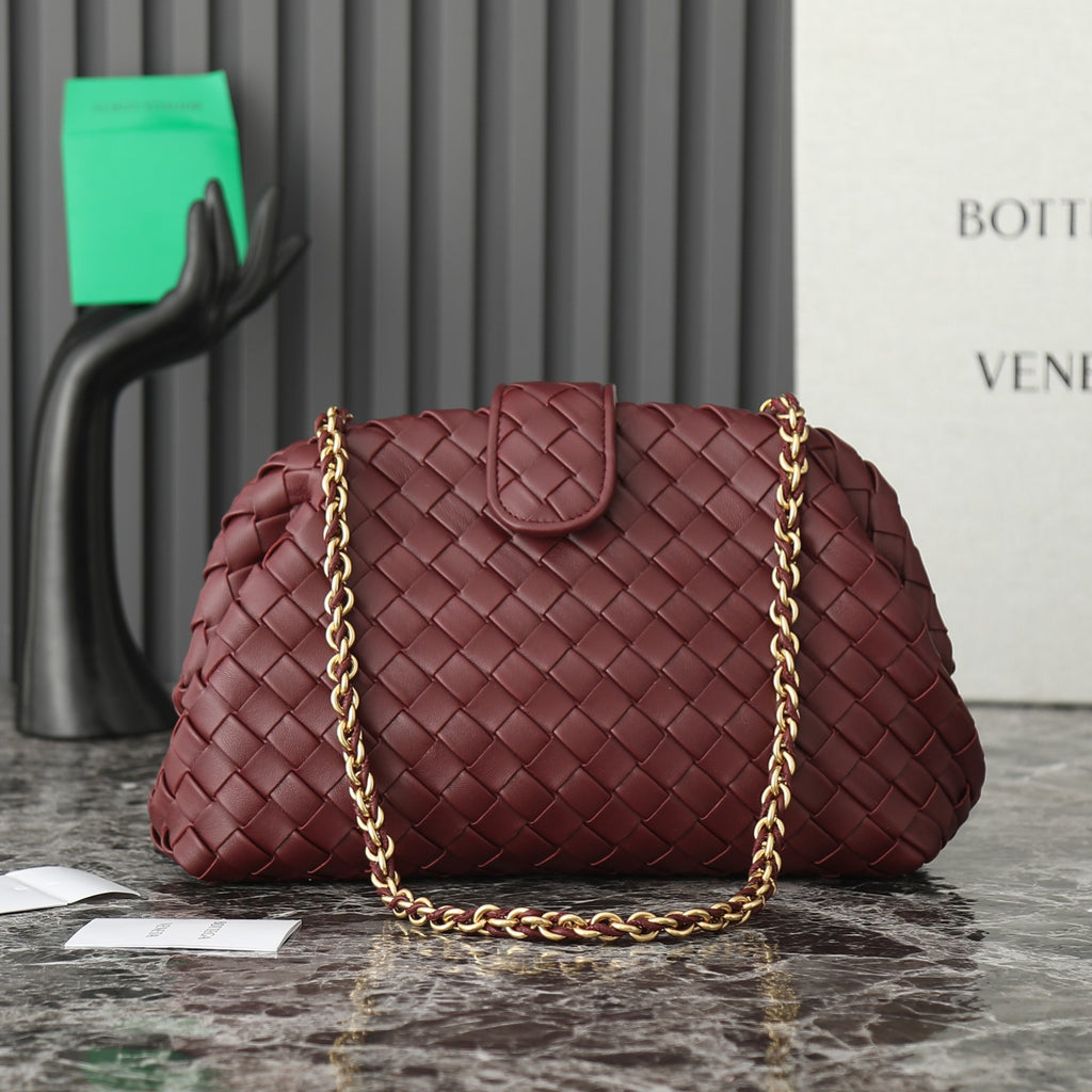 Bottega Veneta Chain Pouch - Burgundy