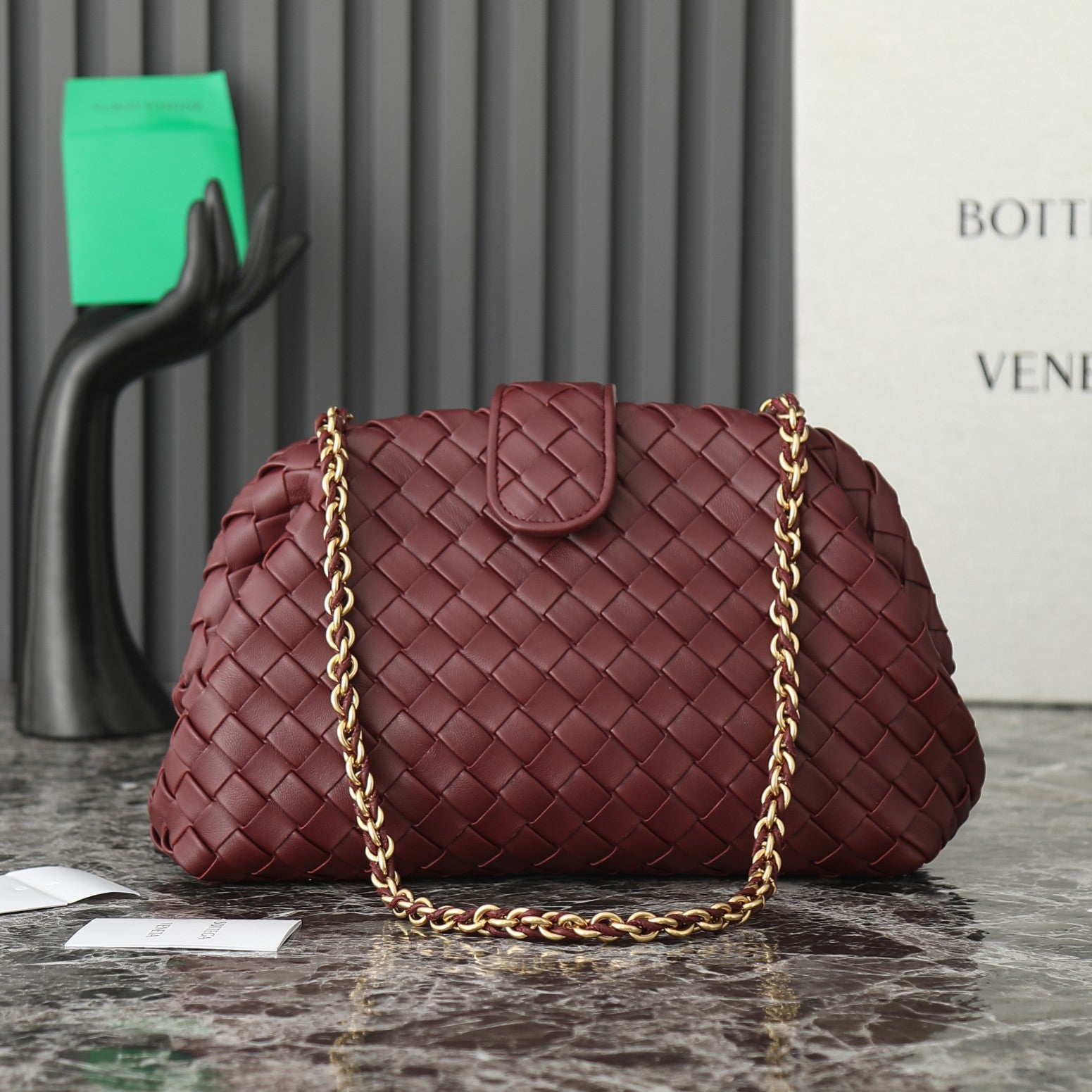 Bottega Veneta Chain Pouch - Burgundy