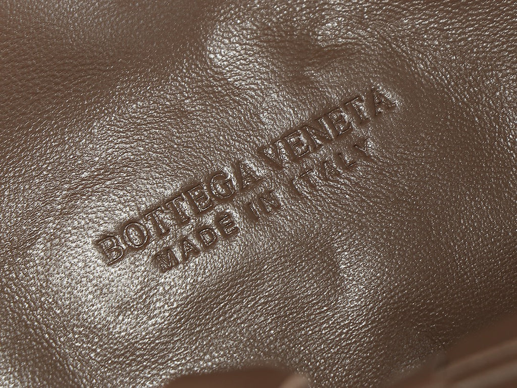 Bottega Veneta Jodie Hobo Bag - Taupe