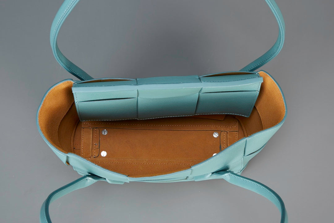 Bottega Veneta Arco Tote - Mint Green Leather