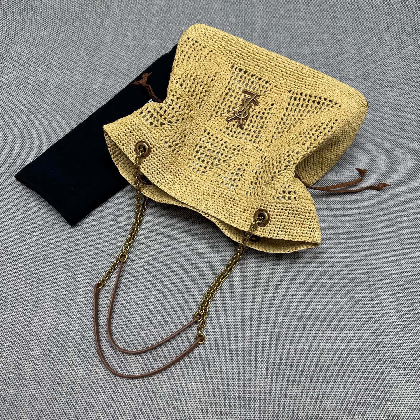 Saint Laurent JAMIE Shopping Bag in Raffia - Natural