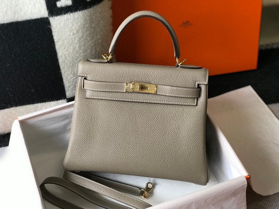 Hermes Kelly 28 Etoupe