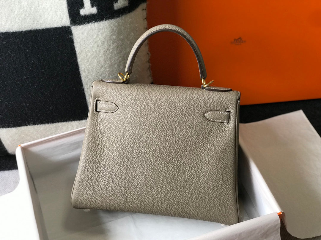 Hermes Kelly 28 Etoupe