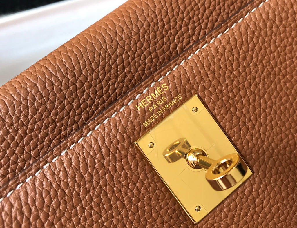 Hermès Gold Kelly 25 Togo Leather Gold Hardware