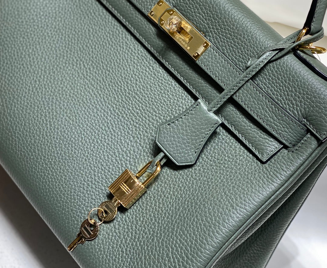 Hermes Kelly 28 Sage Green