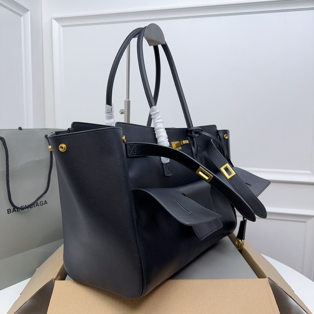 Balenciaga Cabas Large Tote Black Gold Hardware