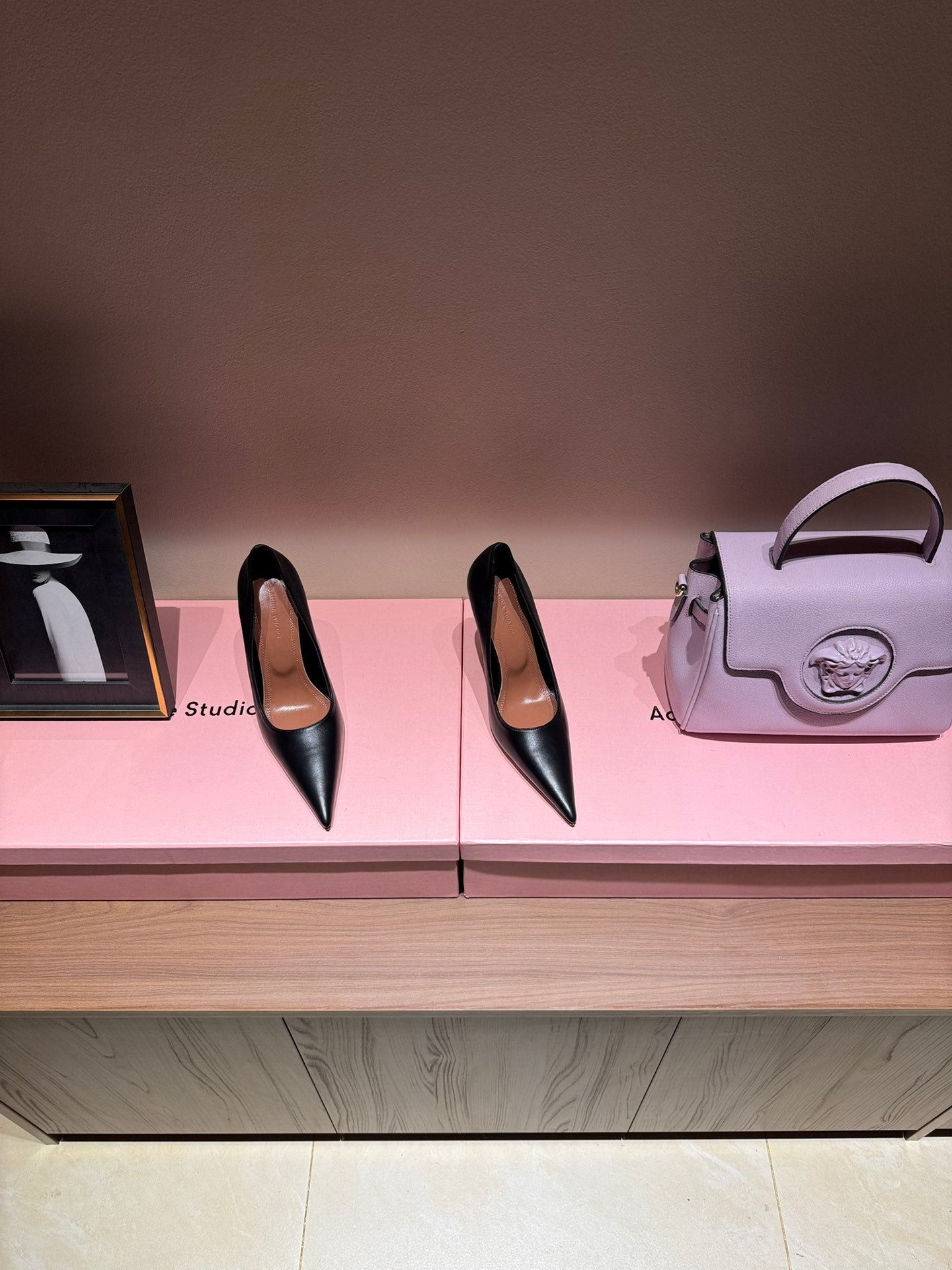 Classic Black Leather Pointed Toe Pumps